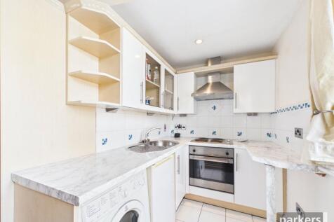 Flat in RG1 7SY