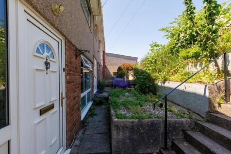 5 Kingscote Park EXT.-7.jpg
