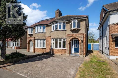River Way, Epsom - KT19 0HQ