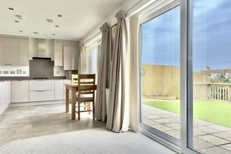 Living room to kitchen.jpeg