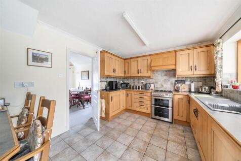 Kitchen / Breakfast Room