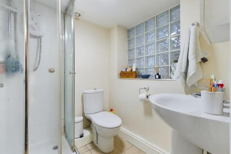 CAM01085G0-PR0447...