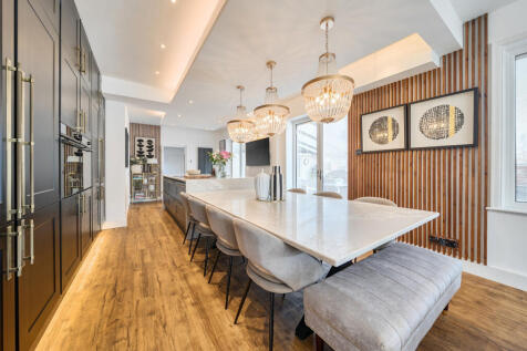 1375631-21-691633...