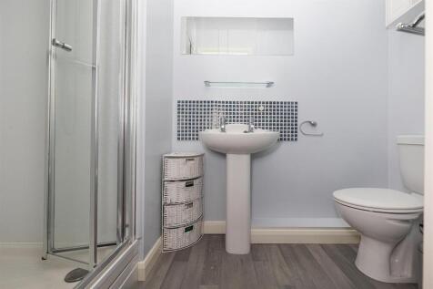 Bramleys Estate Agents - High Bank Close - Elland