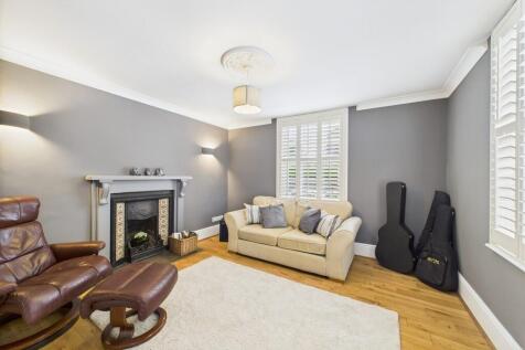 CAM01689G0-PR0469...