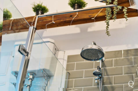 f2f54eb8-a6af-428...