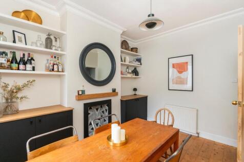 8V8ARD - Dining Room A.jpg