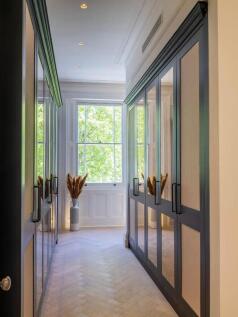 6 bed, 6 bath Terraced in london - Photo 11