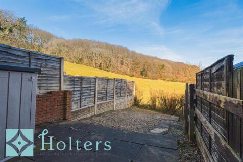 10 Heather Close, Newtown-07.jpg