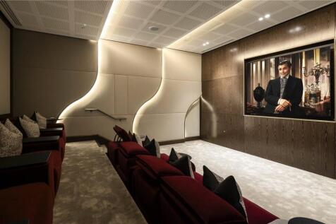 5 bed, 4 bath Apartment in London - Photo 12