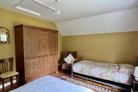 Lylach Cottage,  Balmaclellan - Williamson and Hen