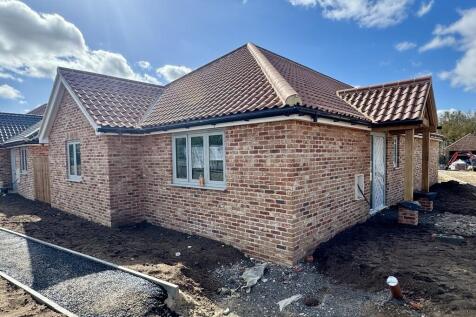 Plot 1 Photo Apr ...