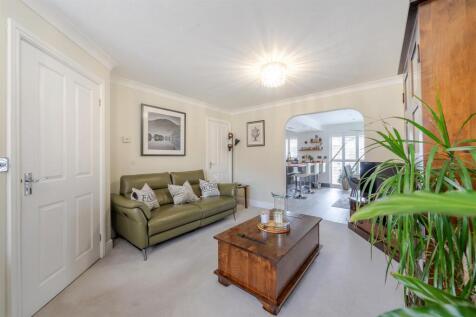 11 Herbert Gardens, Towcester