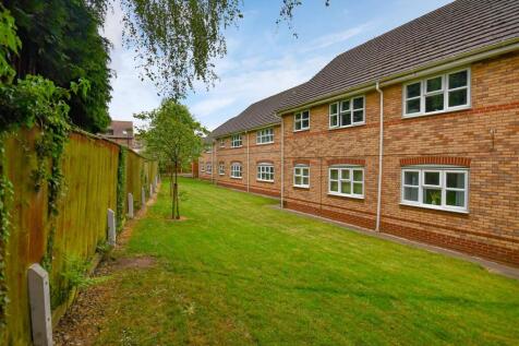 22 Cygnet Court-Garden.jpg