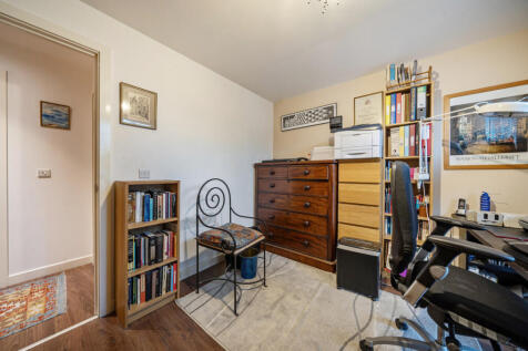 1377057-8-690e12f...