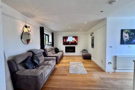 lounge area
