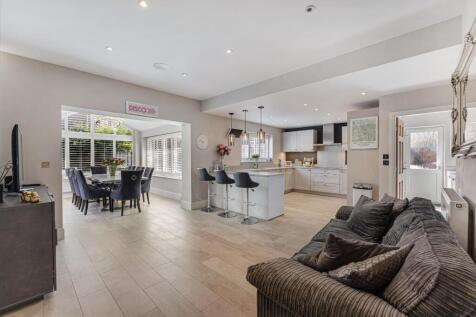 Bletchley Park Way, Wilmslow-24.jpg