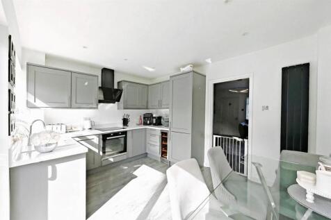 Kitchen 7.jpg