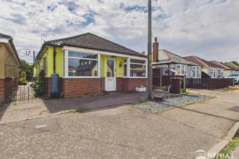 CAM02842G0-PR0400-STILL020.jpg