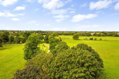 external shot Lampton Parkside Block E