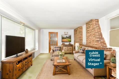 Lounge (Farmhouse Style)