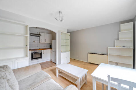 1371559-8-68f74f5...