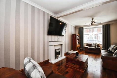 Lounge / dining room