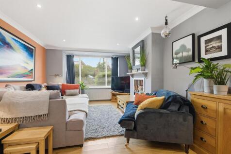 46 Mount Avenue, Huddersfield 17.jpg
