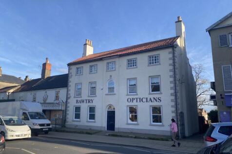 Office to rent in bawtry