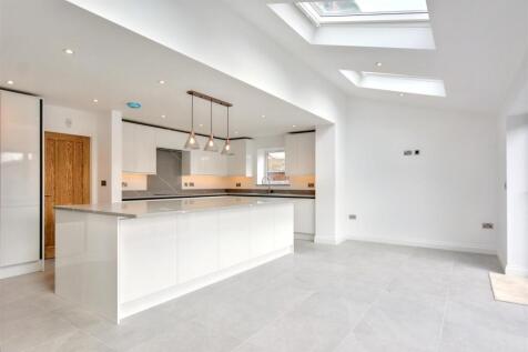 Open Kitchen Diner_2.jpeg