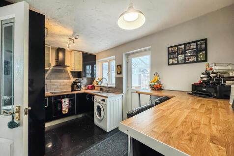 20251125_122732502_iOS_edited