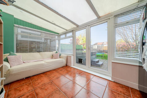 1380176-11-691201...