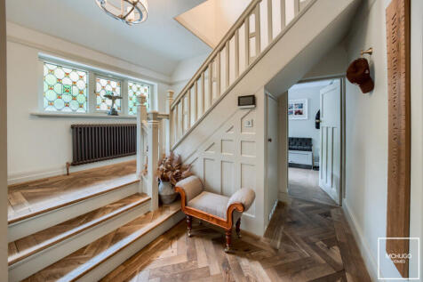 5 bed, 4 bath Detached in Birmingham - Photo 12