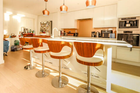Kitchen/Dining Ro...