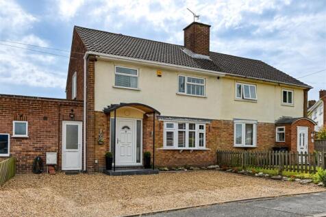 13 Deansfield Close-1.jpg