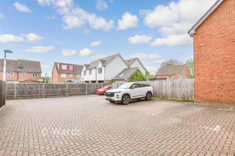 Driveway/Parking