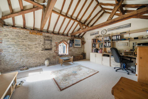 1353944-5-68c9aad...