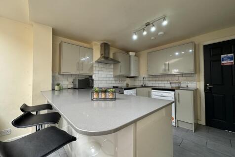 6 Bedroom House in B29 6EE