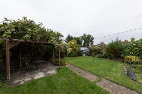 Dale View Gardens E4