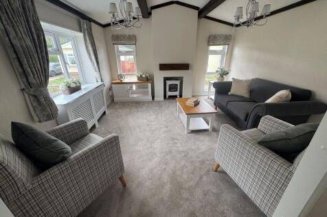 Cottage - Living ...