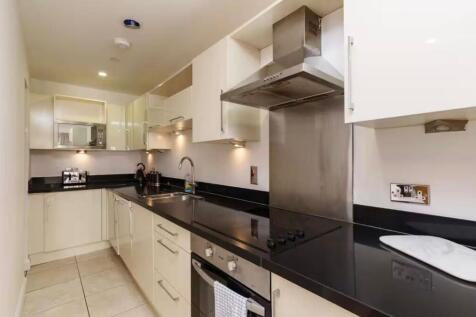 Kitchen, Diner & Lounge