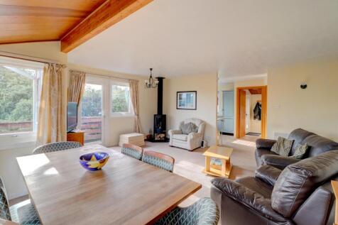 Living room ii new.jpg