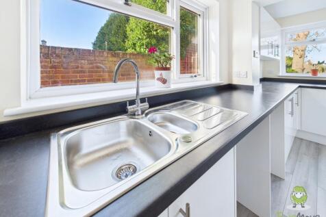 CAM01543G0-PR0168-STILL024