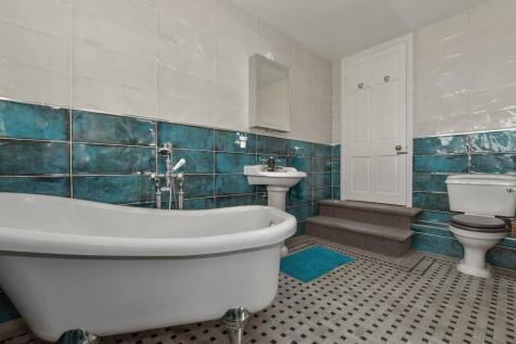 Jack And Jill Bathroom