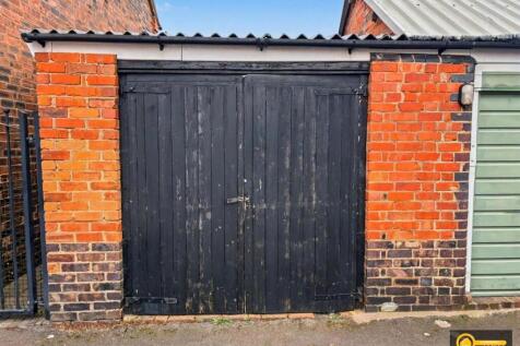 garage.jpg