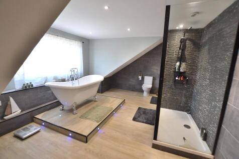 Leicester Road (25).JPG