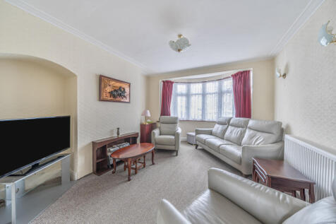 1356090-8-68cabd1...