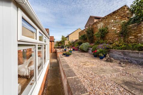 18a Church Street, Isham (13 of 36).jpg