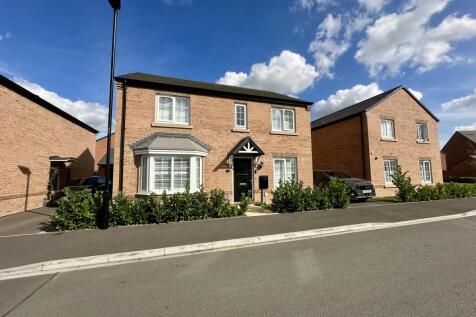 4 Bedroom House in DN2 4FQ
