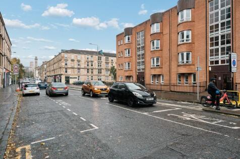 1 Bedroom Flat in G3 7ES